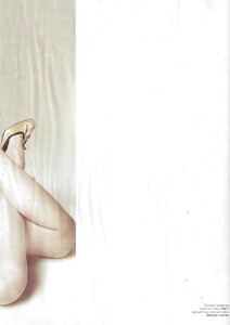 l'officiel russia april 2004 #56 9.jpg