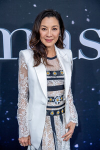 Michelle+Yeoh+Last+Christmas+New+York+Premiere+6hD84B3sgbWx.jpg