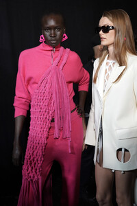 Alek+Wek+Off+White+Backstage+Paris+Fashion+qIY6Coa-Gwkx.jpg