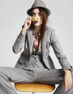 Dovile Virsilaite by Giorgio Z Gatti for Elle Italia “Male-Female” (2).jpg