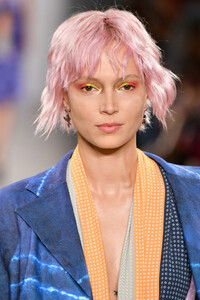 287351202_NicoleMillerRunwaySeptember2019NewYorkrALOzE-pY4Gx.thumb.jpg.45fbb1628fadda9f10732ac49e404a0e.jpg