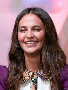        vik291019BZNimage102.jpg