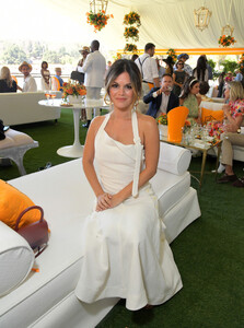 Rachel+Bilson+10th+Annual+Veuve+Clicquot+Polo+tMEO_wynGDMx.jpg