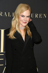 Nicole+Kidman+2019+ELLE+Women+Hollywood+Arrivals+pqfTSYL6cNGx.jpg
