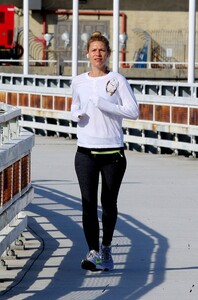        cla261019BZNimage117.jpg