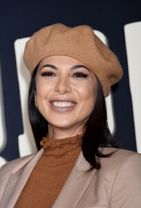        mor171019BZNimage7.jpg
