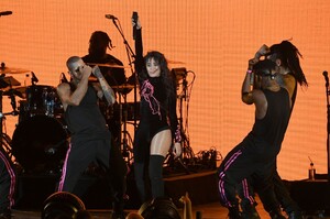        cab201019BZNimage12.jpg