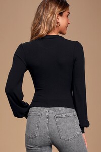 4637810_933742.jpg