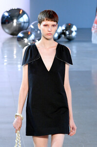 466614477_NoonNoorRunwaySeptember2019NewYorkFashion3ok__Caexxcx.thumb.jpg.8935857a4454f34e904179d84ef0a06f.jpg