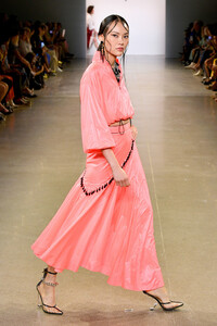 485936750_VictoriaHayesSpringSummer2020RunwaysIrs3LIFlSUx.thumb.jpg.6692c2fdc40ac7fecafb1c5ae8f33f96.jpg
