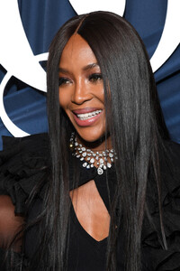 Naomi+Campbell+Business+Fashion+Celebrates+ymj5gFQ0y6Jx.jpg