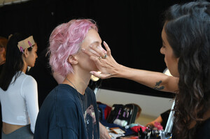 535586952_ParsonsMFABackstageSeptember2019NewYork9b6P2lBkmzvx.thumb.jpg.a9c3202ad04379d9487928805e6ed556.jpg