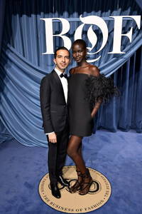 Adut+Akech+Business+Fashion+Celebrates+BoF500+nADT38wkPumx.jpg