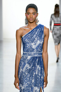 742119914_TadashiShojiSpringSummer2020RunwayNewa4MrF-e0JcWx.thumb.jpg.dbc4169a80eef9b79a7ed4952605bab2.jpg