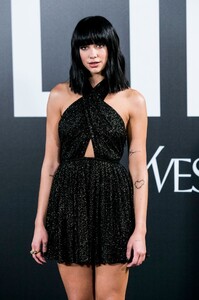        dua300919BZNimage14.jpg
