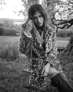 Andreas-Ortner-Oui-Fashion-Elisa-Sednaoui-16-819x1024.jpg