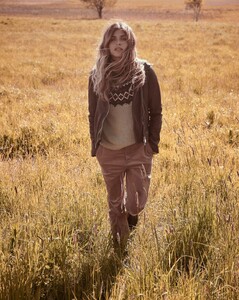 Andreas-Ortner-Oui-Fashion-Elisa-Sednaoui-19-819x1024.jpg