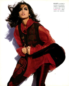Basic_in_Lusso_Magni_Vogue_Italia_February_1991_01.thumb.png.851de2fefbc4ab25b3029bc0ee03f3b8.png