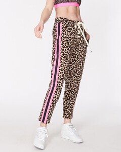 CBA19050002_Leopard_PRODUCT_01.jpg