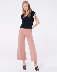 JJY0120342_Black_PRODUCT_02.jpg