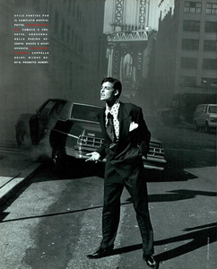 Lindbergh_Vogue_Italia_February_1991_11.thumb.png.9289f5463edfd8ff73b5d61564eb2382.png