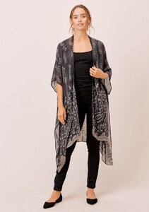 Lovestitch-black-paisley-kimono-2_2048x2048.jpg