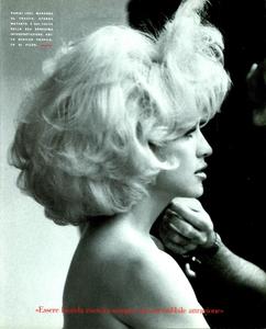 Meisel_Vogue_Italia_February_1991_04.thumb.png.690b4ddc1dde4b2c46defc8bc29b4e95.png