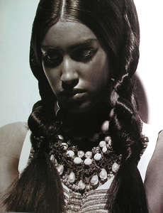 Meisel_Vogue_Italia_January_1991_09.thumb.png.5600b4bd2d179b10ce04267861c073a0.png