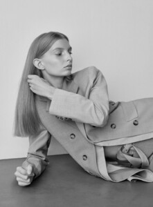 Memet-Erol-Marie-Claire-Leonie-Pleuse-6-755x1024.jpg