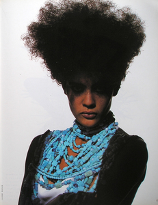 Stick_On_Watson_Vogue_Italia_January_1991_04.thumb.png.6223a444b6c4f358452ada4a2ba71a0a.png
