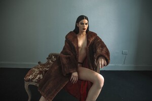 carolina-garzon_pol-rodriguez-1.thumb.jpg.640e535e85a2e90222269e1dcbe271bf.jpg