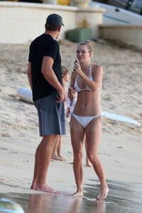 caroline-wozniacki-slips-into-a-white-bikini-while-enjoying-a-beach-day-with-husband-david-lee-in-barbados-281019_11.jpg