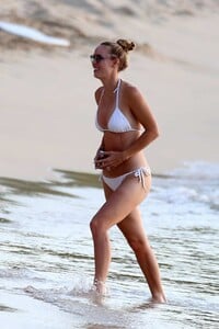 caroline-wozniacki-slips-into-a-white-bikini-while-enjoying-a-beach-day-with-husband-david-lee-in-barbados-281019_3.jpg