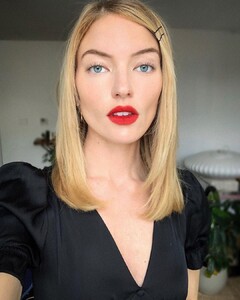 cgonzalezbeauty_71182257_112917926594038_2732298545437674600_n.jpg
