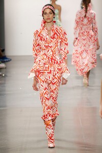chiara-boni-s20-24.thumb.jpg.2034c5fbb2b5febd180f2b3199e0d6fd.jpg
