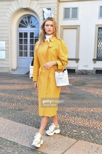 chloe-lecareux-attends-the-tods-show-at-milan-fashion-week-201920-on-picture-id1131328027.jpg