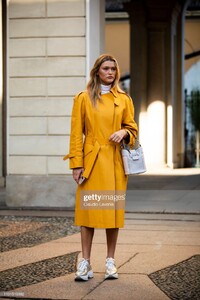 chloe-lecareux-is-seen-outside-tods-on-day-3-milan-fashion-week-on-picture-id1131519382.jpg