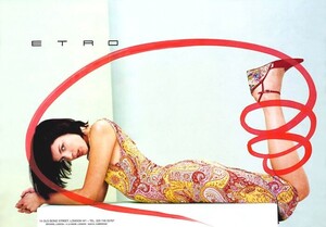 etro-libertyross_p.thumb.jpg.83706c4b68cc06f5610564a0add1b714.jpg