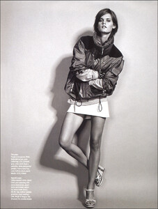 fc_MarieClaireUK-Dec2003_Jenny-Nielsen-07_phDavid-Oldham.jpg