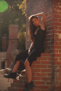 gallery_model_vtqTxMQhYRaA.thumb.jpg.8b8e536db7d59d3f3f94dae33388c8dd.jpg