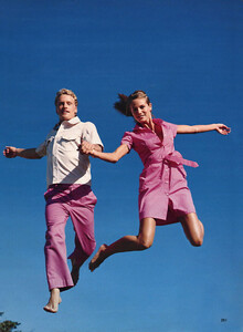 gopinkaboutit_bwhk03.jpg