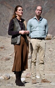 kate-middleton-visits-the-chiatibo-glacier-in-pakistan-10-16-2019-6.jpg