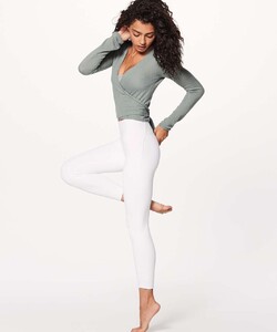 lululemon-heart-opener-knit-wrap-taryn-toomey-collection-misty-moss-029964-163235.jpg