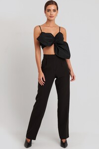 nakd_front_knot_cami_crop_top_1018-003937-0002_03c.thumb.jpg.b0fa011e70a22261c053cda2318aba0c.jpg