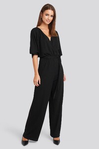 nakd_kimono_sleeve_lurex_jumpsuit_1018-003971-0002_01c.thumb.jpg.e023d442180c5b236065e0ad2972f436.jpg