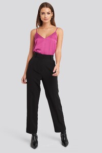 nakd_vneck_satin_cami_top_1018-003936-0015_03c.thumb.jpg.78a06d8a41cf9cb8d2efbe5ceb7ec856.jpg
