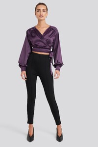 nakd_wrap_front_cropped_blouse_1018-003944-0208_03c.thumb.jpg.bd953c7d45ce2b806ec12bf953185433.jpg