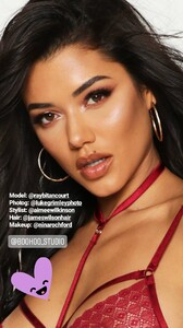 ninarochford_72107427_139660067378853_8115467587862176091_n.thumb.jpg.6d37b4595110e4ae5045c01e53828eb5.jpg