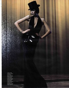 popp_MarieClaireFR_2005-12_049.jpg