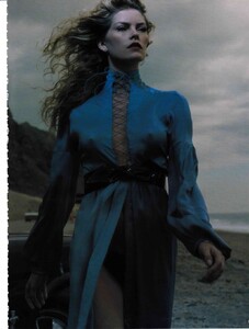 popp_VogueDE_2005-05_017.jpg